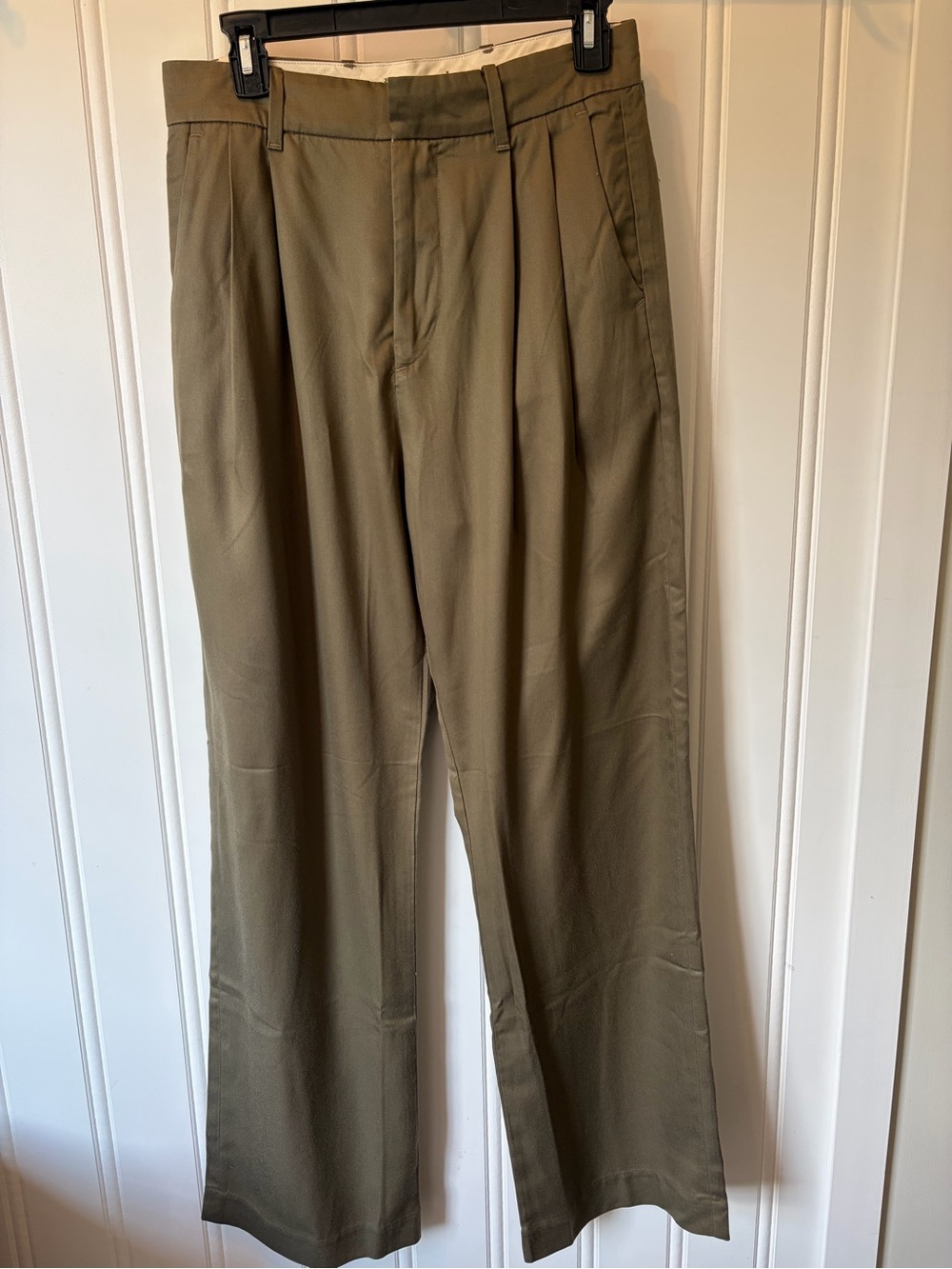 NWT AE77 Premium Pleated Trouser Pant Olive Size 4 Regular - Picture 2 of 16